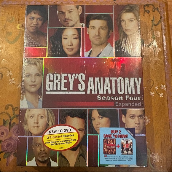 Grey's Anatomy Other - Grey's Anatomy Season Four DVD - Red Holographic Cover